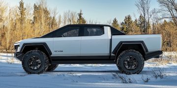Toyota Tundra 2025 Hybrid: 5,000-Mile Fuel Efficiency Review - Cover Image