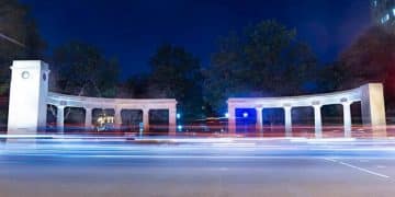 Understanding the New Federal Fuel Efficiency Standards for US Automakers in 2025 - Cover Image